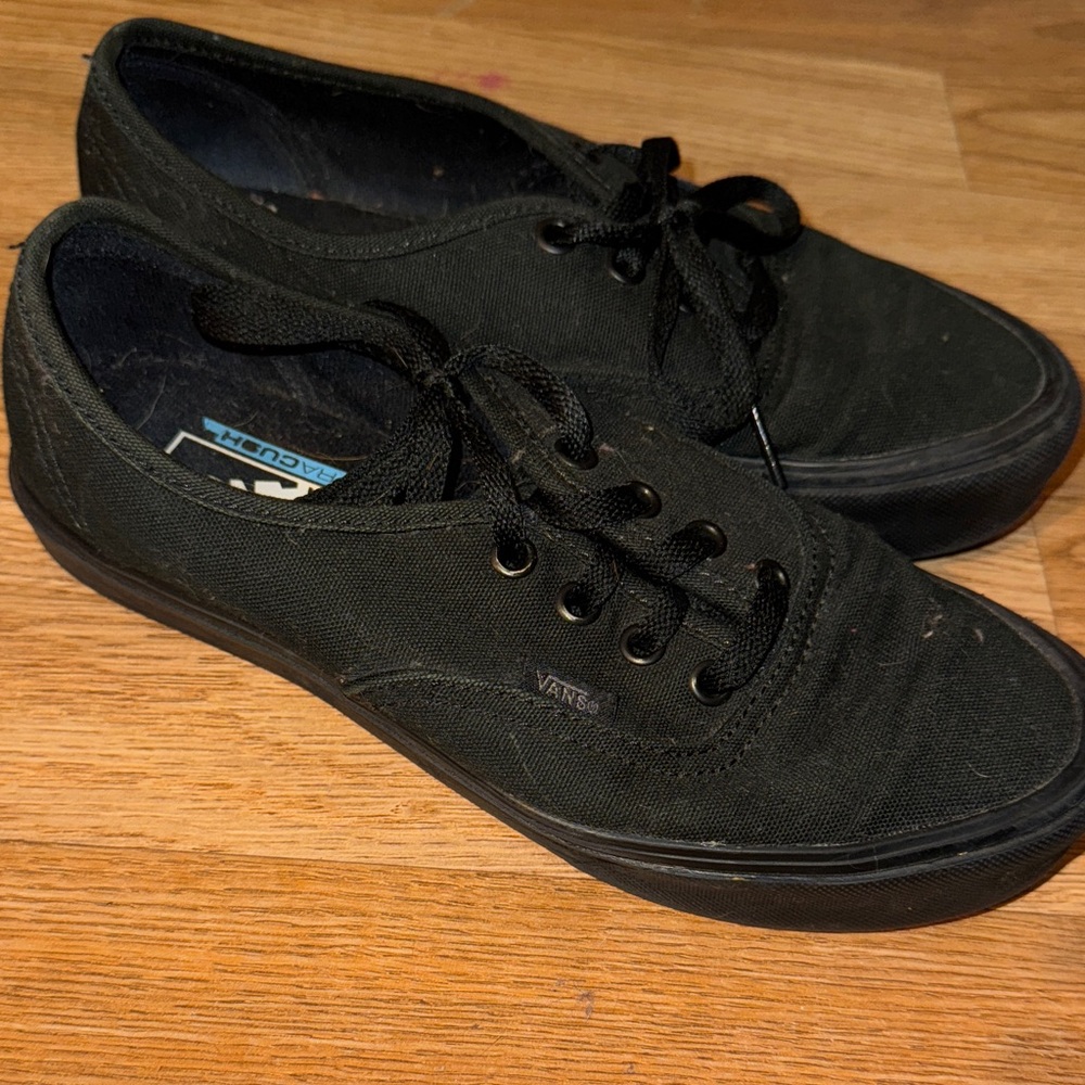 Vans Ultra Cush All-Black Canvas Shoes